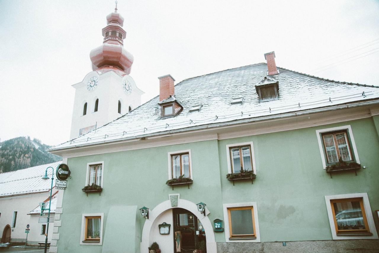 Gasthof Zum Gruenen Specht Oberzeiring Eksteriør billede